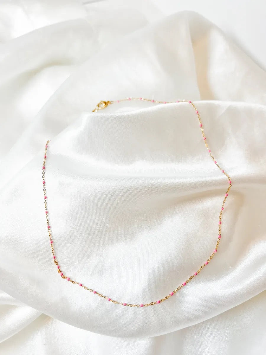 The Pink Accent Necklace