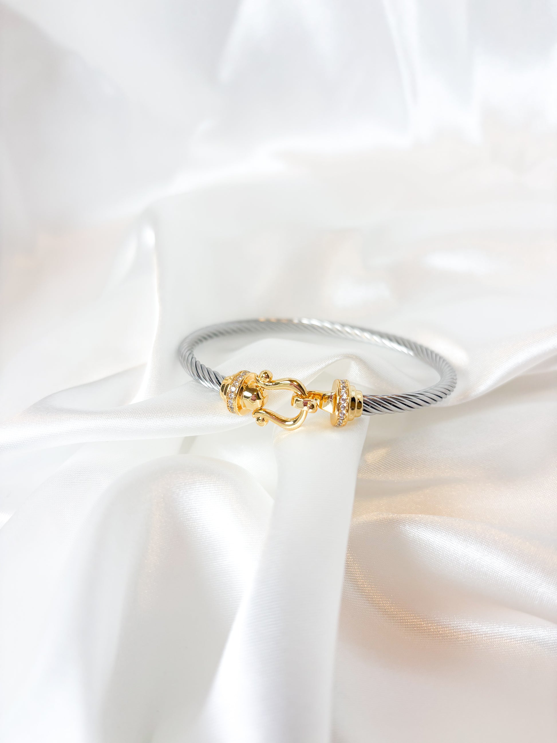 The Vienna Cable Bracelet