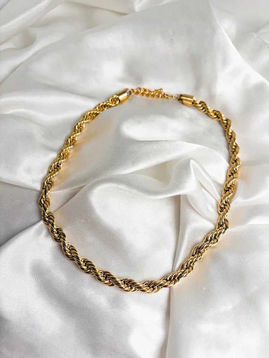 The Staple Chain Necklace